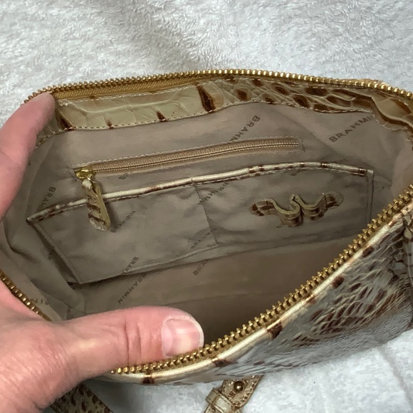 Brahmin Melbourne Crossbody Bag - Picture 6 of 14